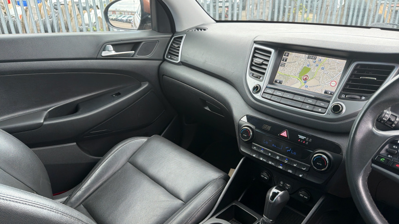 Hyundai Tucson 1.7 CRDi Blue Drive Sport Edition 5dr 2WD DCT Diesel Estate